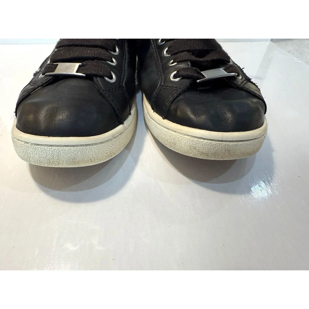 UGG great some